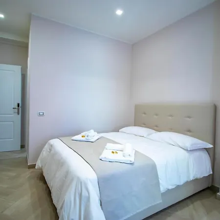 Dimora Costantino 4* Nápoly