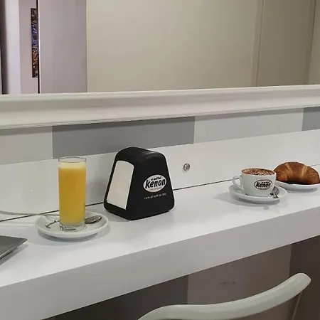 Dimora Costantino فندق مبيت وإفطار
