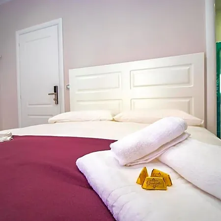 Dimora Costantino Bed & Breakfast 4*